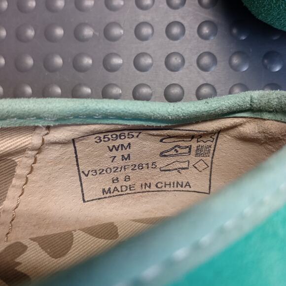 Lands' End Women Suede Moccasin Slip on Loafers Green - Picture 5 of 6